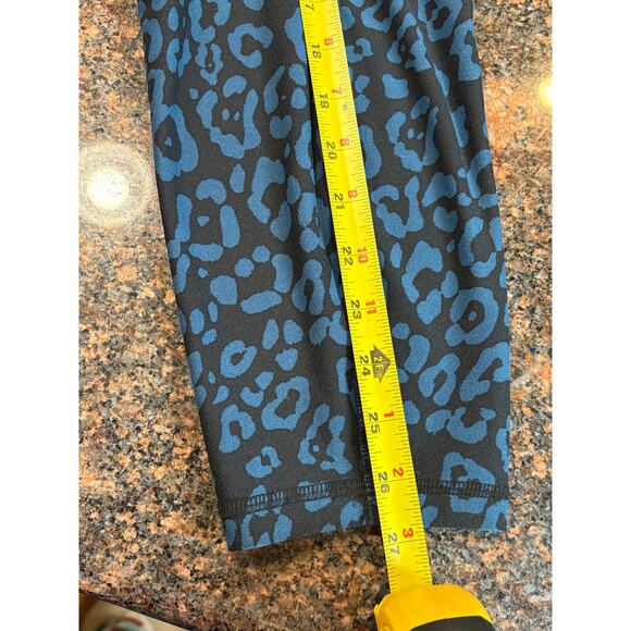 Livi Women's Black Teal Animal Print Leggings Size 18/20 - Picture 12 of 13